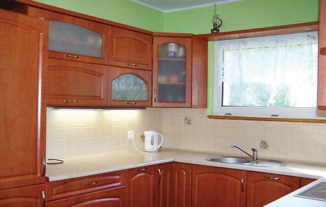 Дома для отпуска Three bedroom holiday home in Sikorzyno Голубе-12