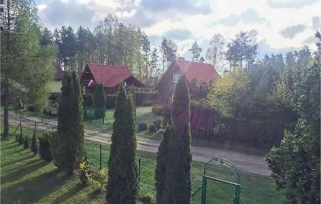 Дома для отпуска Three bedroom holiday home in Sikorzyno Голубе-29